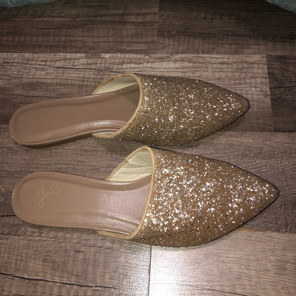 Gold Flats 6